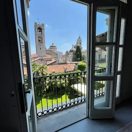 Apartment La Finestra Charme&relax